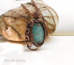 Wire wrapped oxidized copper pendant / Amazonite